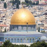 the dome of the rock mosque in jerusalem